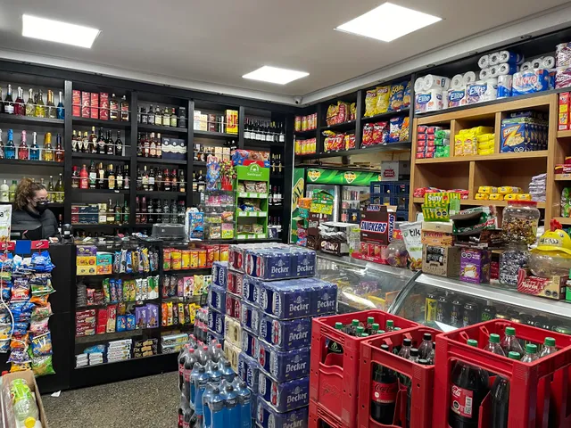 Latinos Market - Botillería