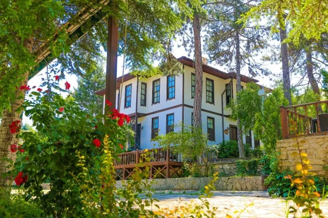 Karabük Üniversitesi Üniversite Evi