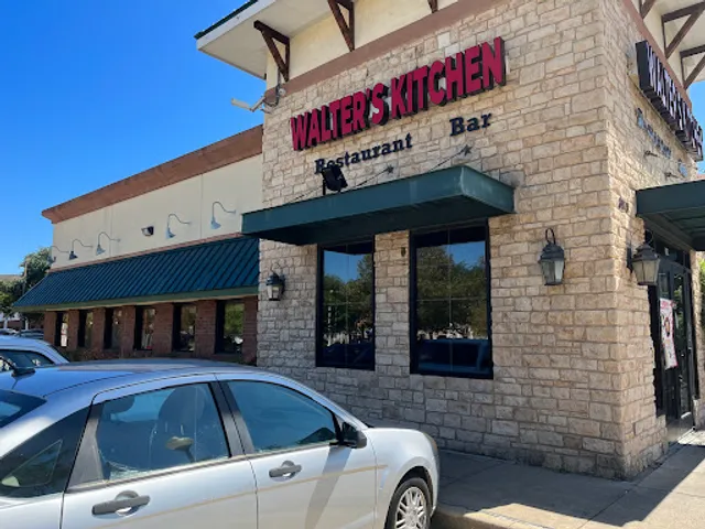 Walter's Kitchen Restaurant & Bar