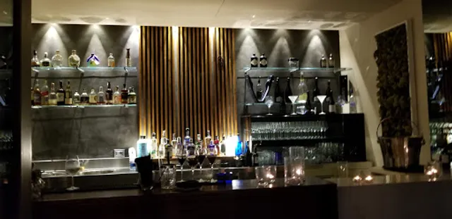 KUMI - Fusion Restaurant