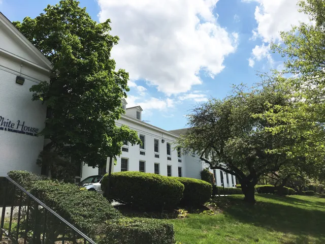 White House Healthcare Center