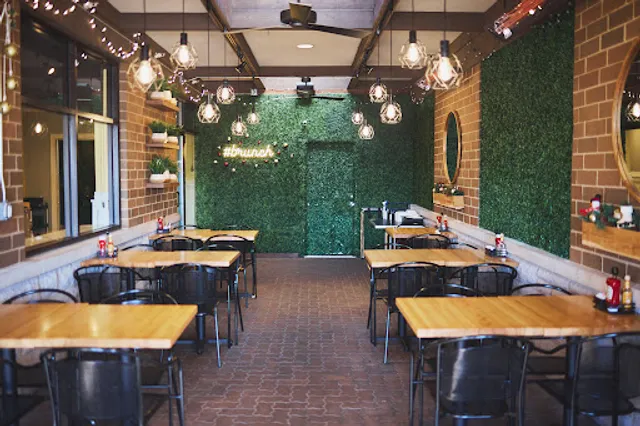 Honey Biscuit Mount Prospect