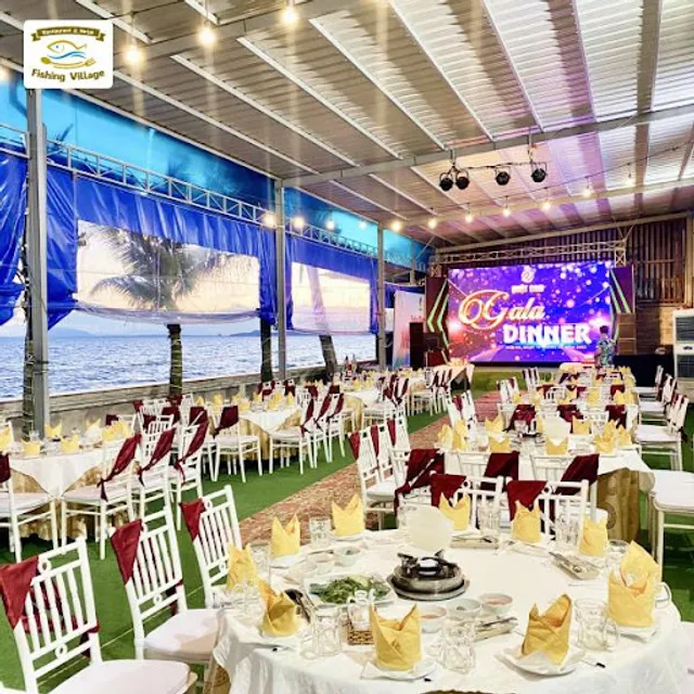 Fishing Village Hotel & Restaurant