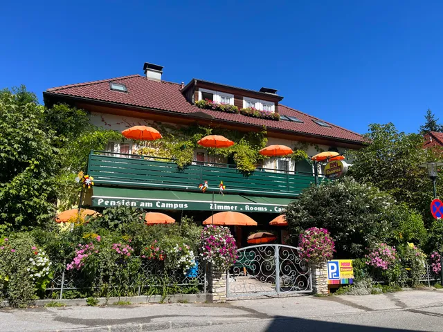 Café-Pension am Campus Velden