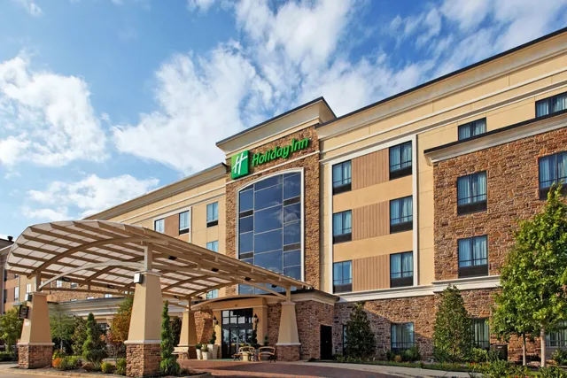 Holiday Inn Arlington NE-Rangers Ballpark by IHG