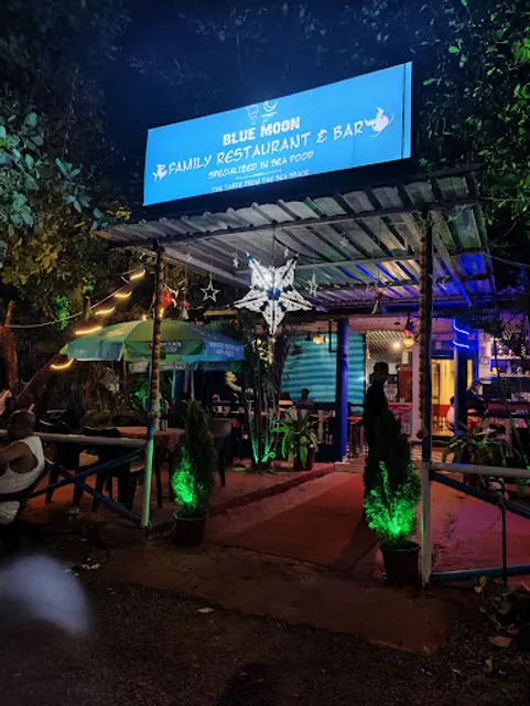 Blue Moon Family Restaurant & Bar