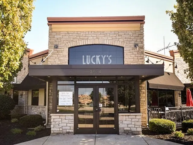 Lucky's Steakhouse
