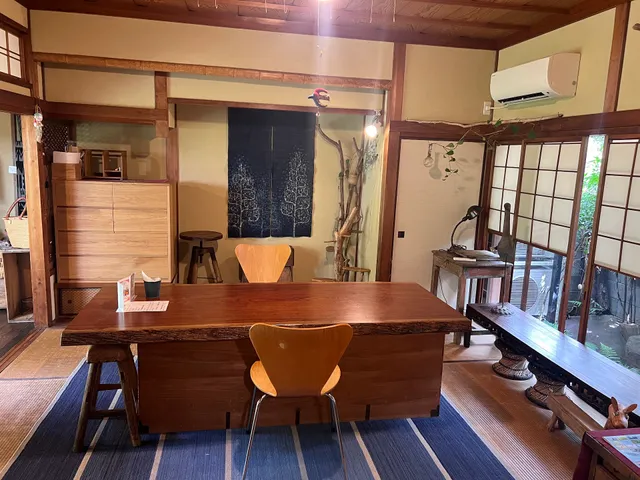 鍛冶屋町ブルー