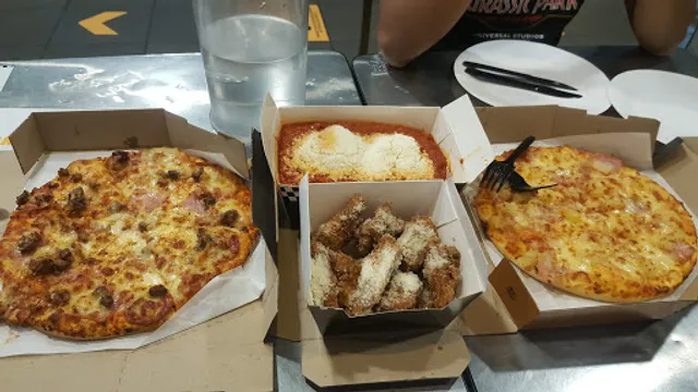Yellow Cab Pizza Co. - Visayas Ave.