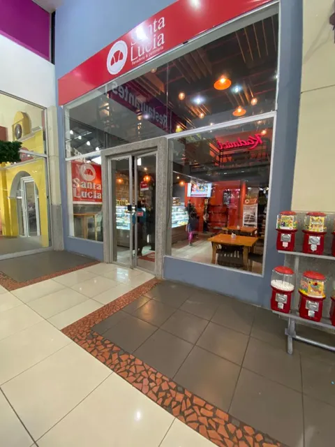 Panaderia y Pasteleria Santa Lucia