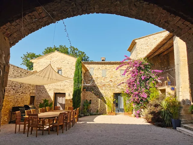 Mas de l'Oratoire : Maison d'hôtes 15 à 23 pers, mariage, séminaire, chambres d'hôtes