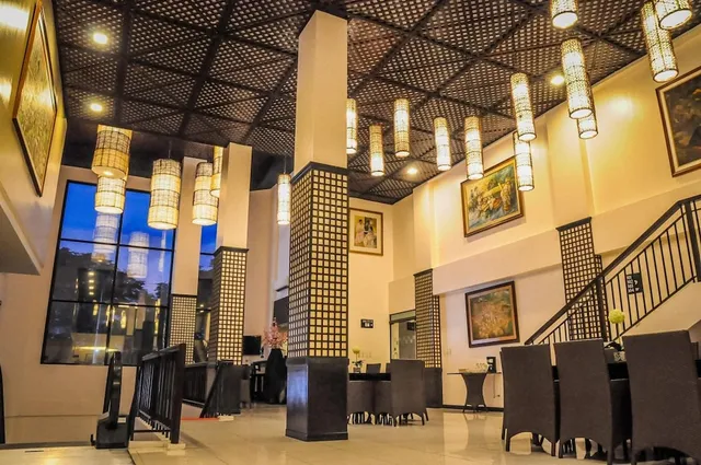 The Bauan Plaza Hotel