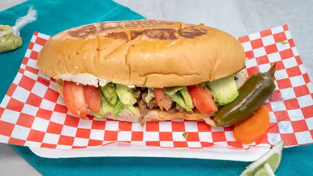 Taqueria Yolanda (Food Truck)