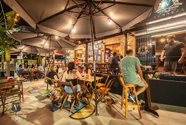 Venneza Gastrobar