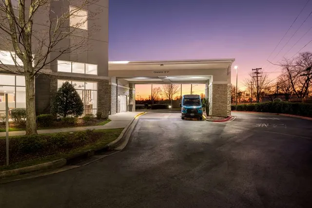 Hampton Inn & Suites Charlotte-Airport
