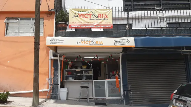 Los Pinches Burros & Grill