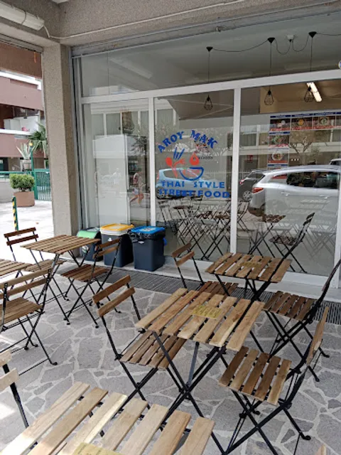 Aroy Mak Thai Style Street Food