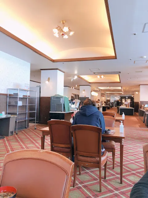 レストラン安曇野