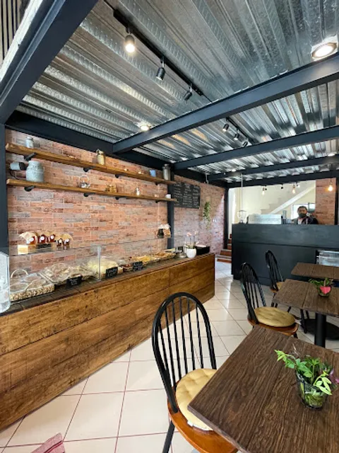 La Madeleine, Bakery Café