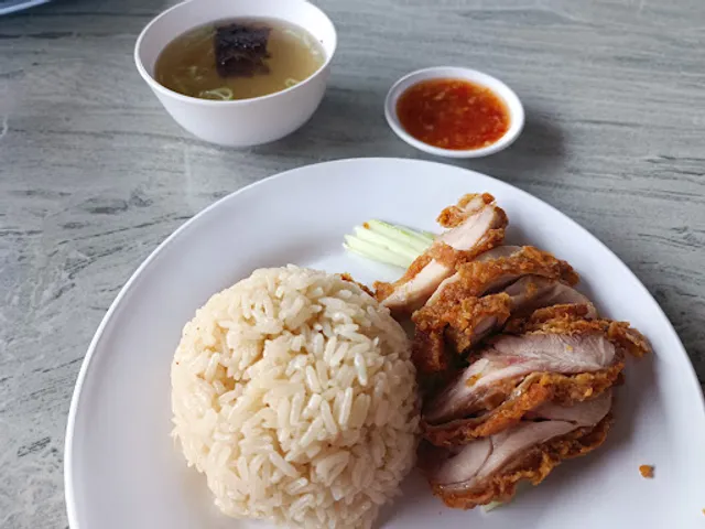 มีสเตอร์ชิกเก้นไรซ์( Mr’Chicken Rice) สาขาบางใหญ่