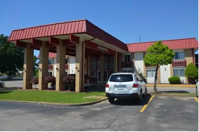 Knights Inn Memphis at Airways Blvd