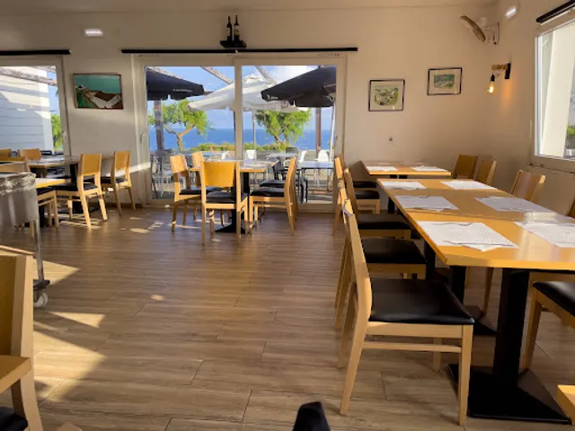 Caldeirão, Restaurante - Pastelaria