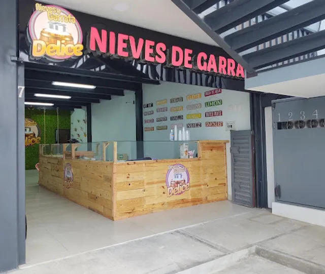Nieves de garrafa Delice - Jardines de la Paz