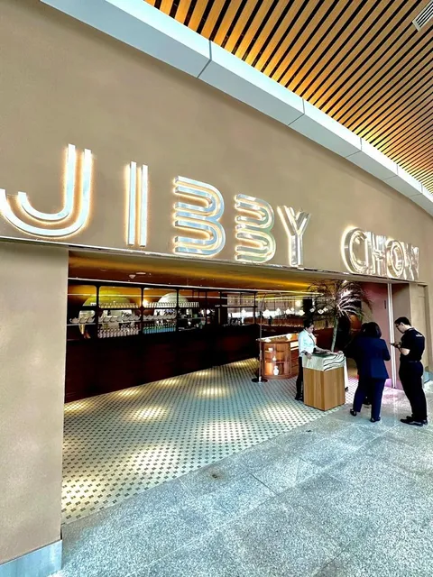 Jibby Chow @ KLIA Terminal 1 Satellite