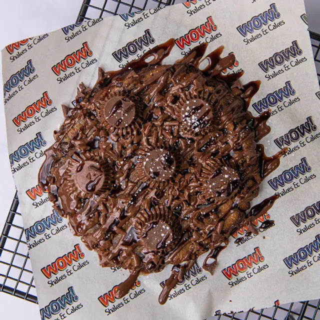 Wow Shakes & Cakes - Dessert Restaurant Stockport