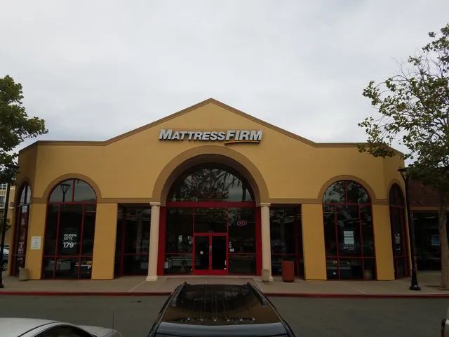 Mattress Firm Emeryville Powell Street Plaza