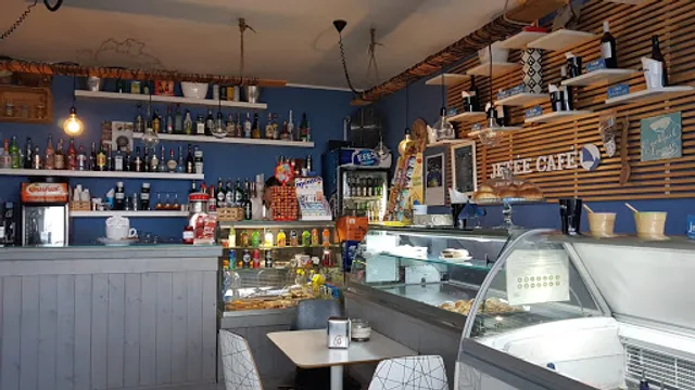 Jetěe Cafè