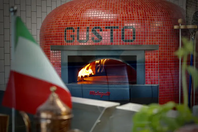Gusto Pizzeria