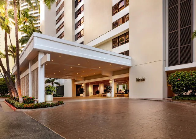 Halekulani Hotel