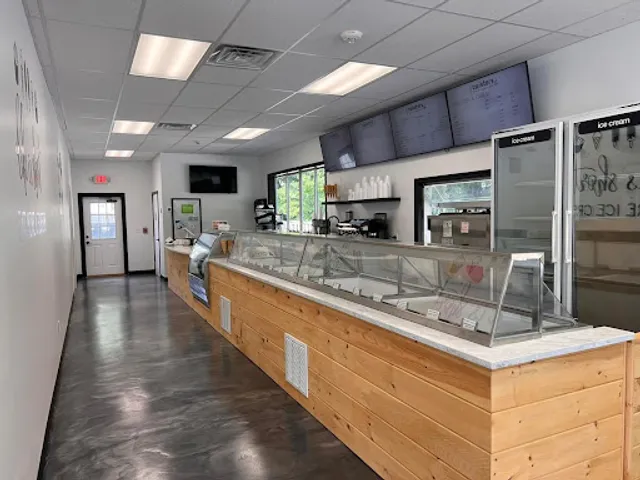 Twisters Ice Cream Cafe