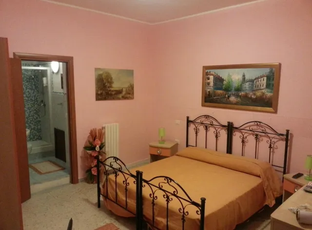 Bed and Breakfast The Crystal Petal and Sunflower