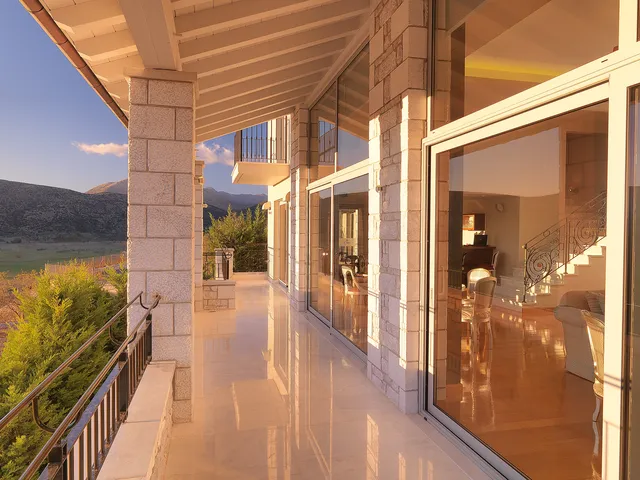 Hondos Classic Hotel & Spa