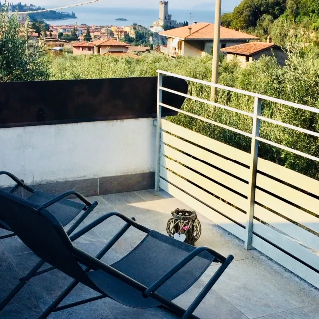 Ferien Wohnung Terasse lake view