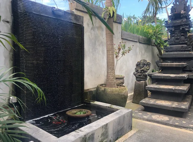 Warung & Homestay Dadong Jegeg