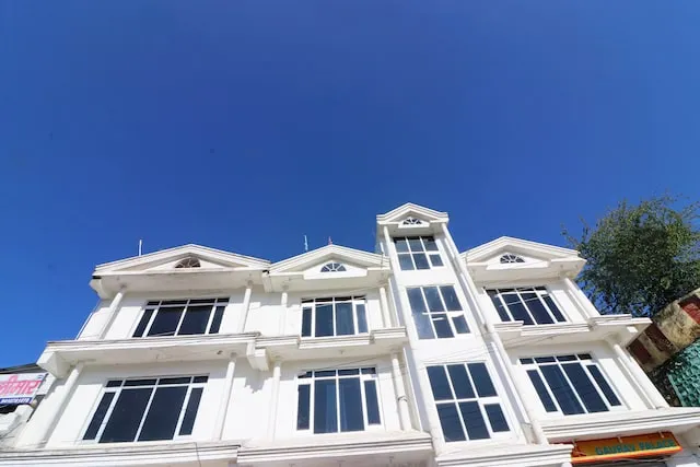 SPOT ON Hotel Gaurav Palace