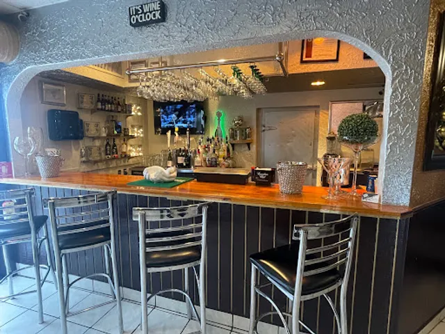 SLÉ Seasoned Little Eatery