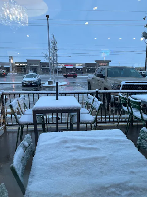 The Toasted Yolk Cafe