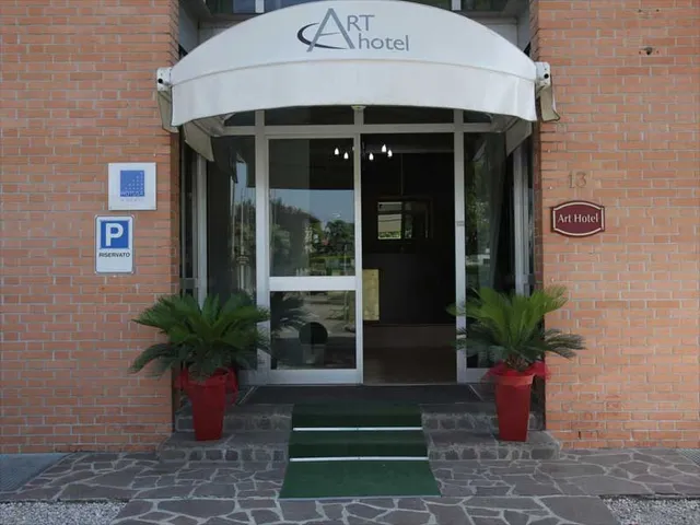 Art Hotel