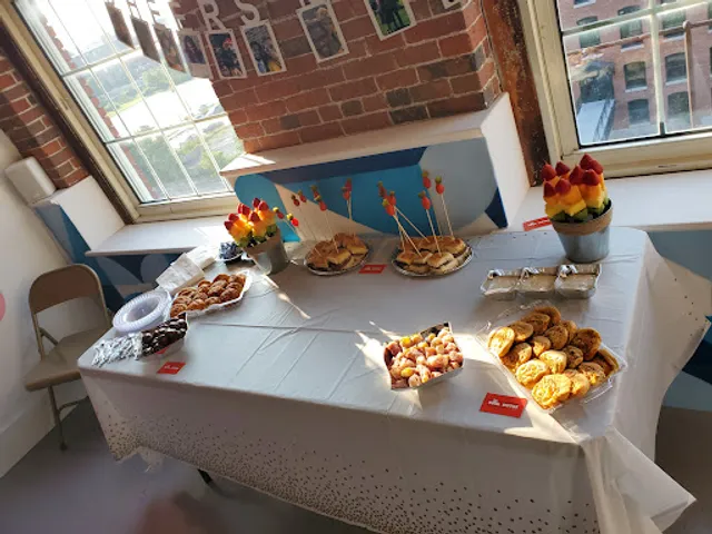 Soel Sistas Cafe, Catering, & Food Truck