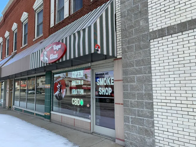 Capone's Vape and Glass (Herrin)