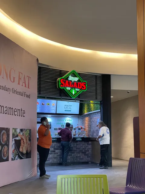 Super Salads Valle Oriente
