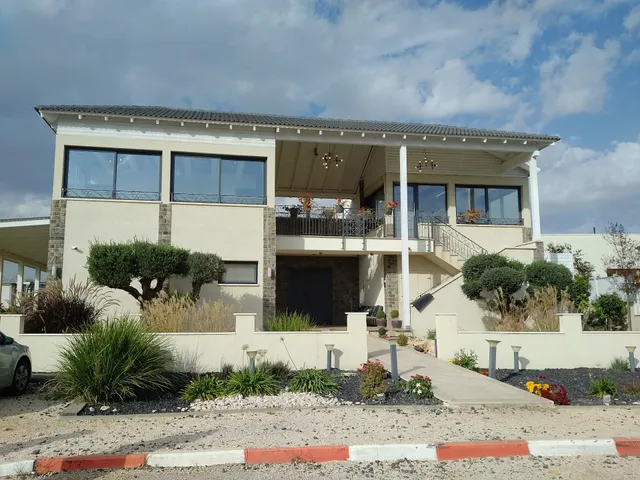 שלוות גן עדן