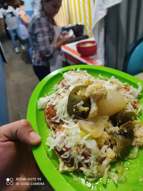 Garnachería "Tía Chayito"