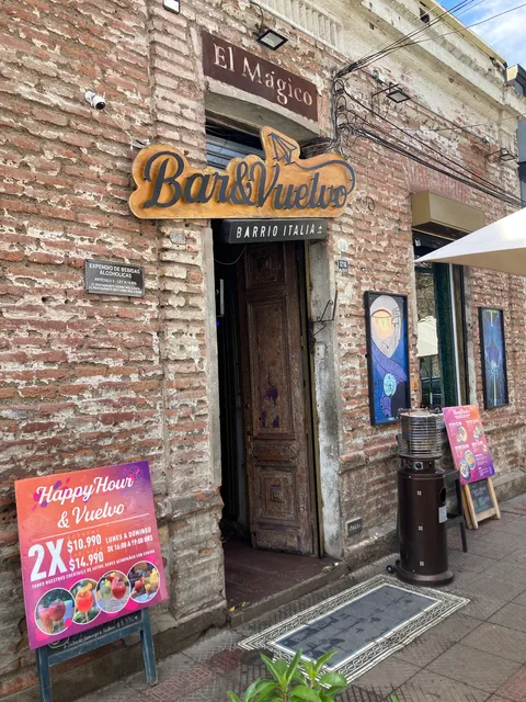 Bar & Vuelvo