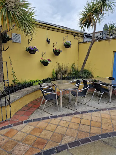 Harbour and Company Wood Fired Kitchen