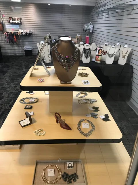 Pamela's Chic Boutique